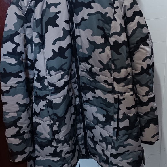 Artic expedition coat camo - Picture 2 of 4